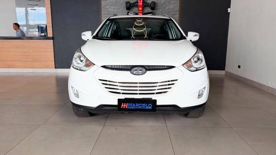HYUNDAI IX35 2.0 MPFI GLS 16V FLEX 4P AUTOMÁTICO HYUNDAI IX35 2.0 MPFI GLS 16V FLEX 4P AUTOMÁTICO